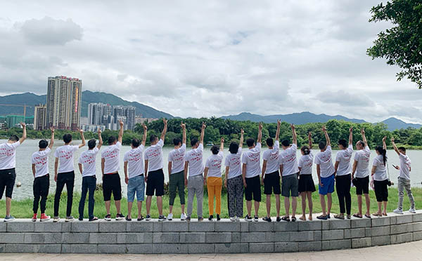 技術團隊 · 實力保證